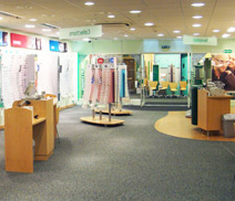 英國specsavers眼鏡店店鋪展示